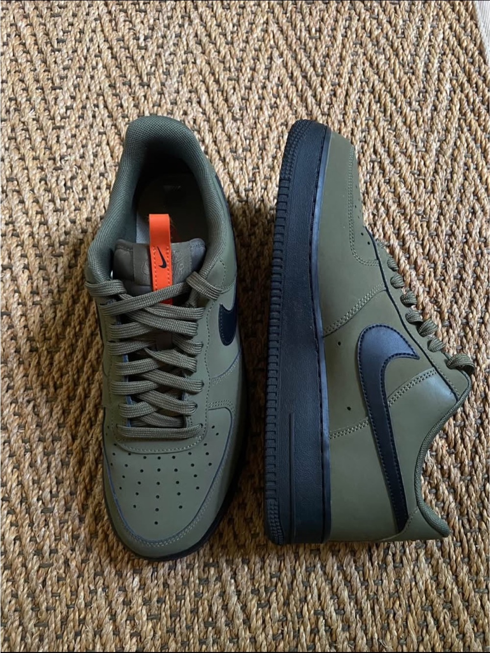 Men’s size 10